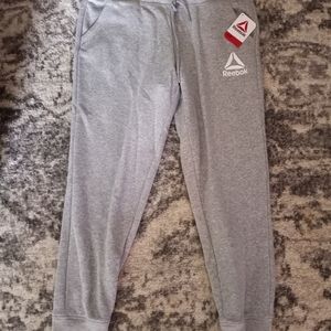Womans medium Reebok joggers